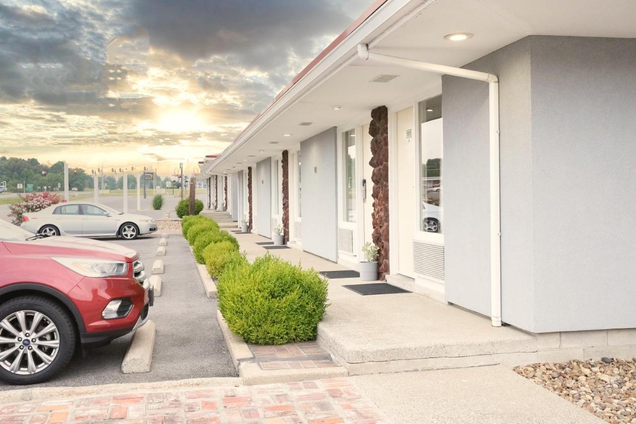 Regency Inn Of Eddyville Kuttawa エクステリア 写真