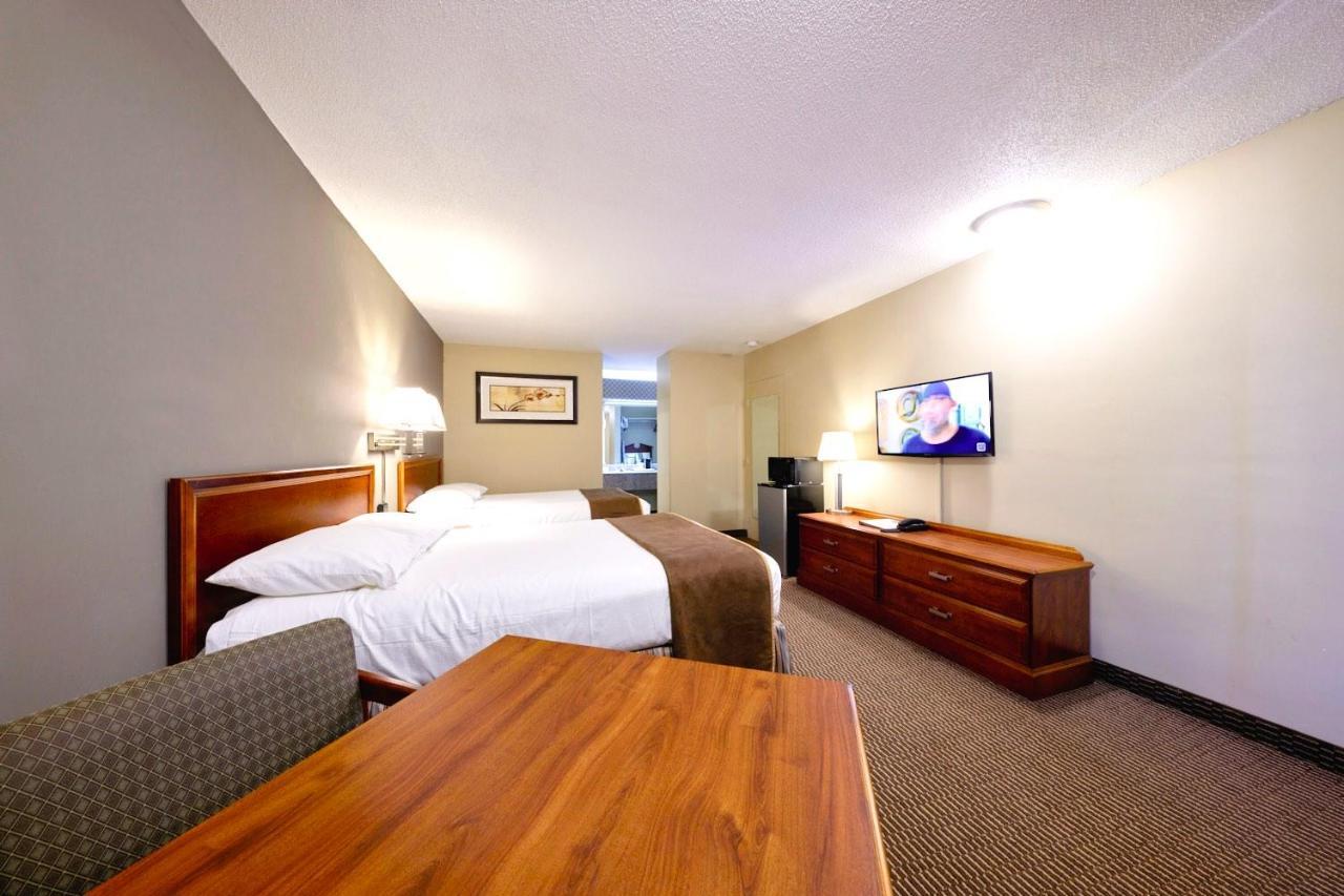 Regency Inn Of Eddyville Kuttawa エクステリア 写真