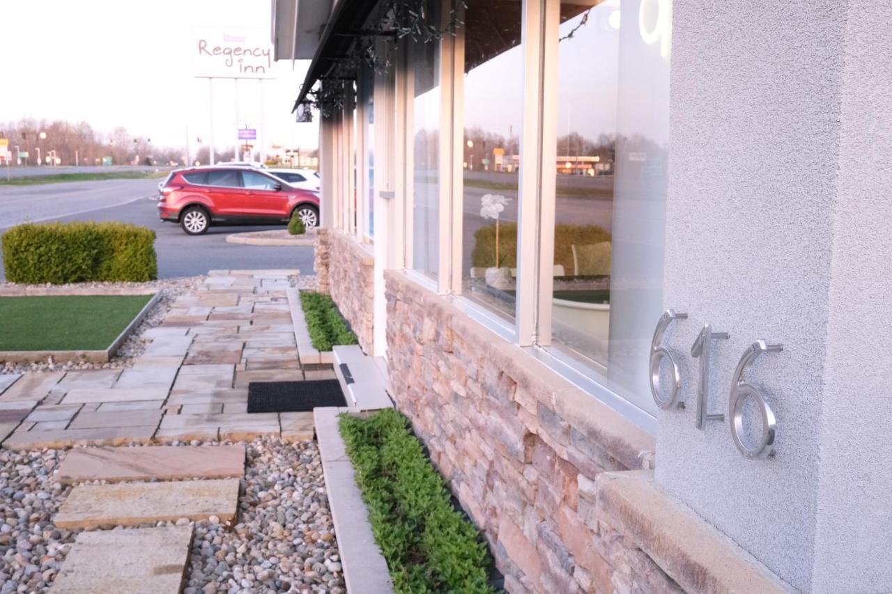 Regency Inn Of Eddyville Kuttawa エクステリア 写真